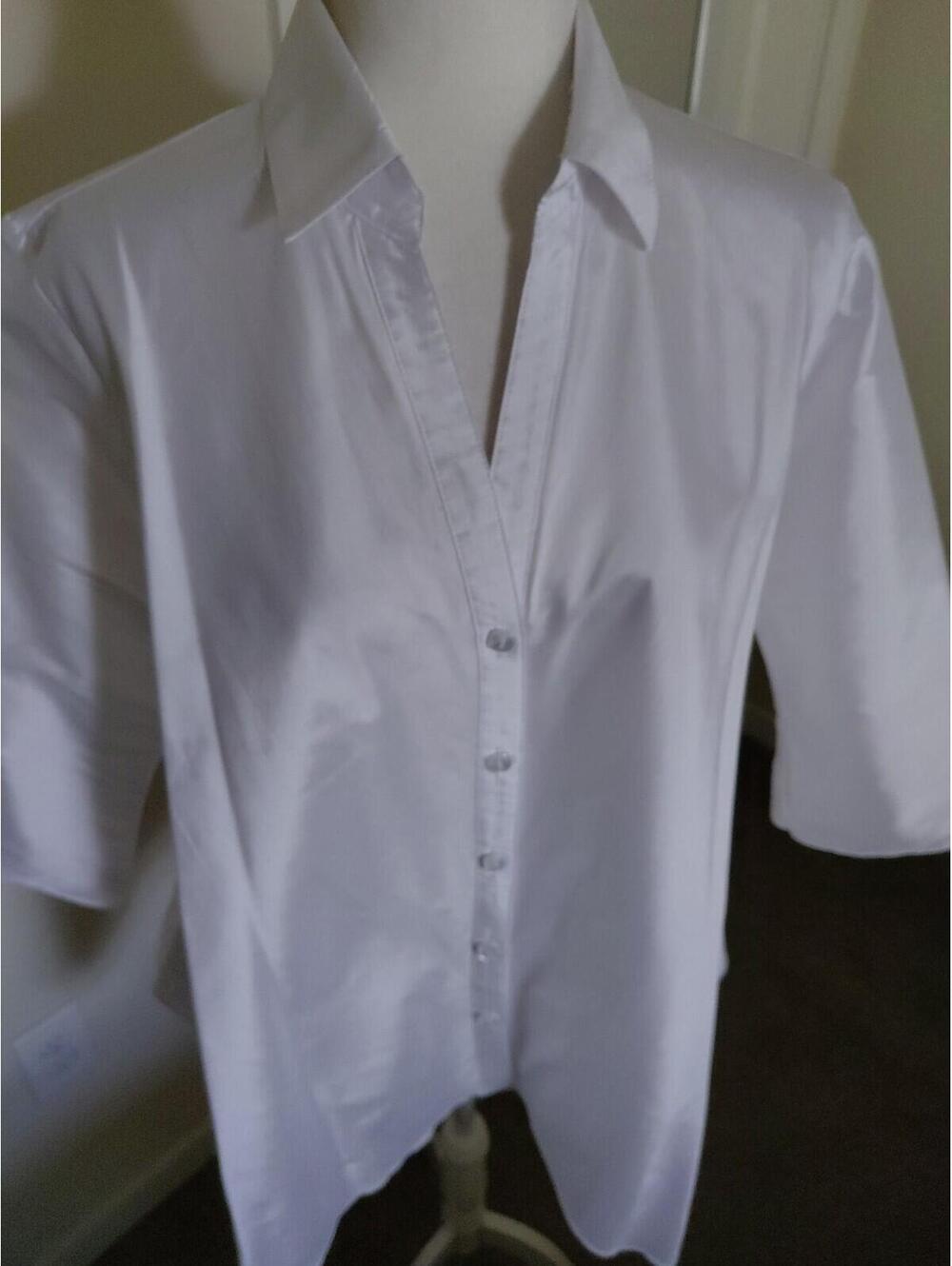 Beluva San Francisco  Button-Up Shirt White Sz 12 EUC - Picture 4 of 8